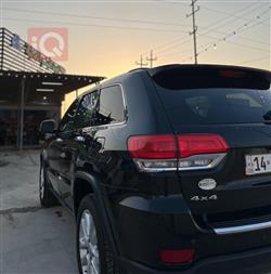 جیپ گراند شیرۆکی